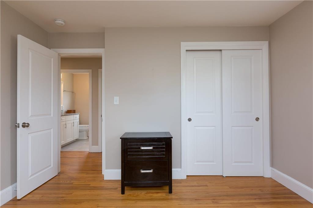 8 Crescent View Avenue