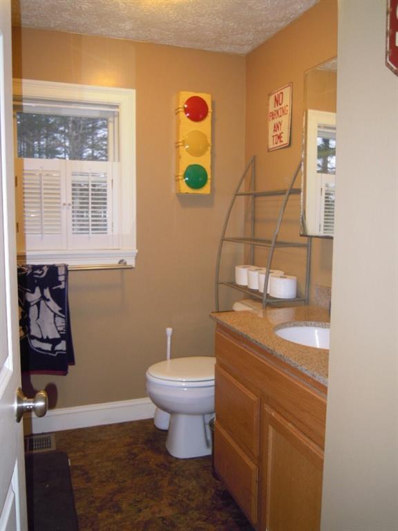 46 Runaround Pond Road