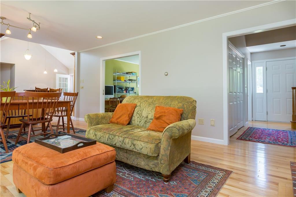 64 Kingsmark Lane
