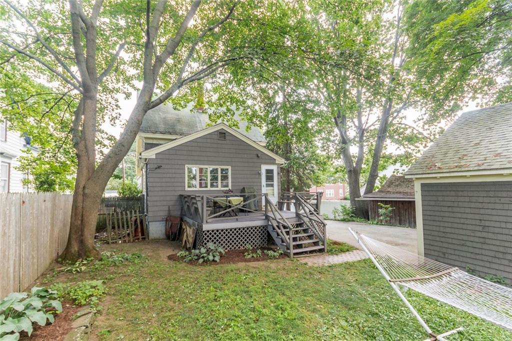 27 Belknap Street