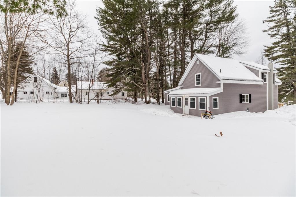 16 River Road