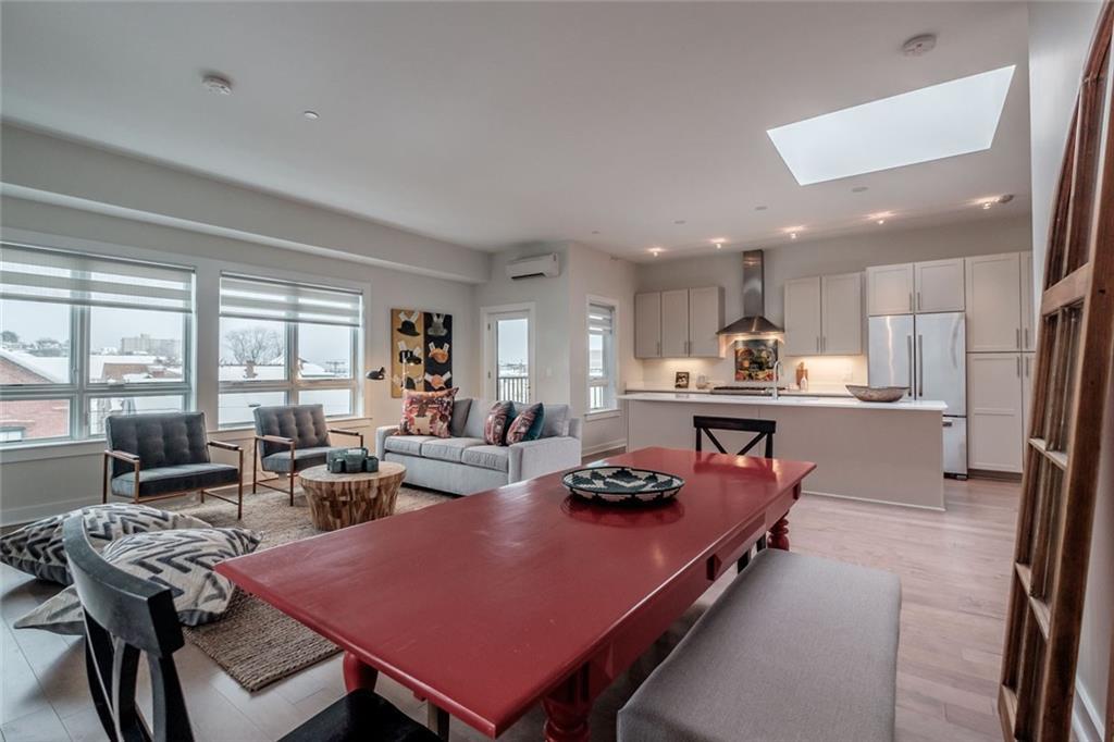 113 Newbury Street, 410