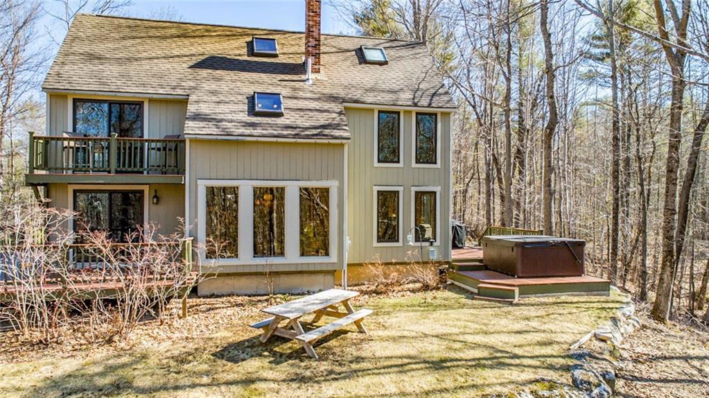 20 Little Pond Road