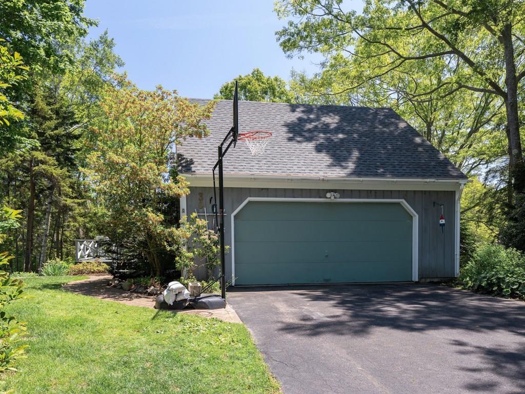 30 Hunts Point Road