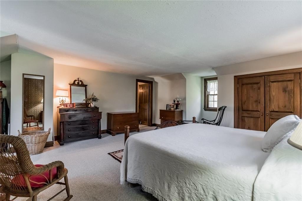 31 Pleasant Hill Road