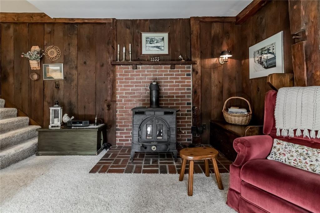 31 Pleasant Hill Road