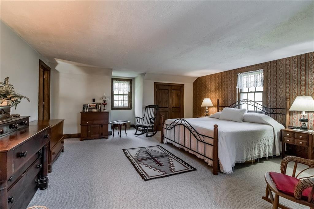 31 Pleasant Hill Road