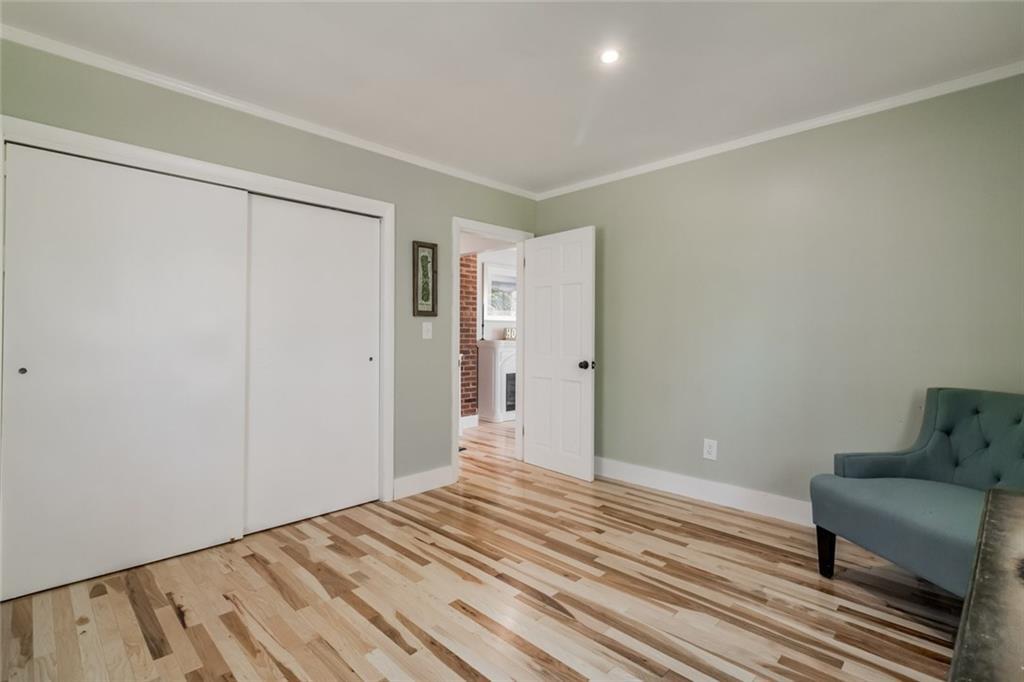 329 Meadow Road