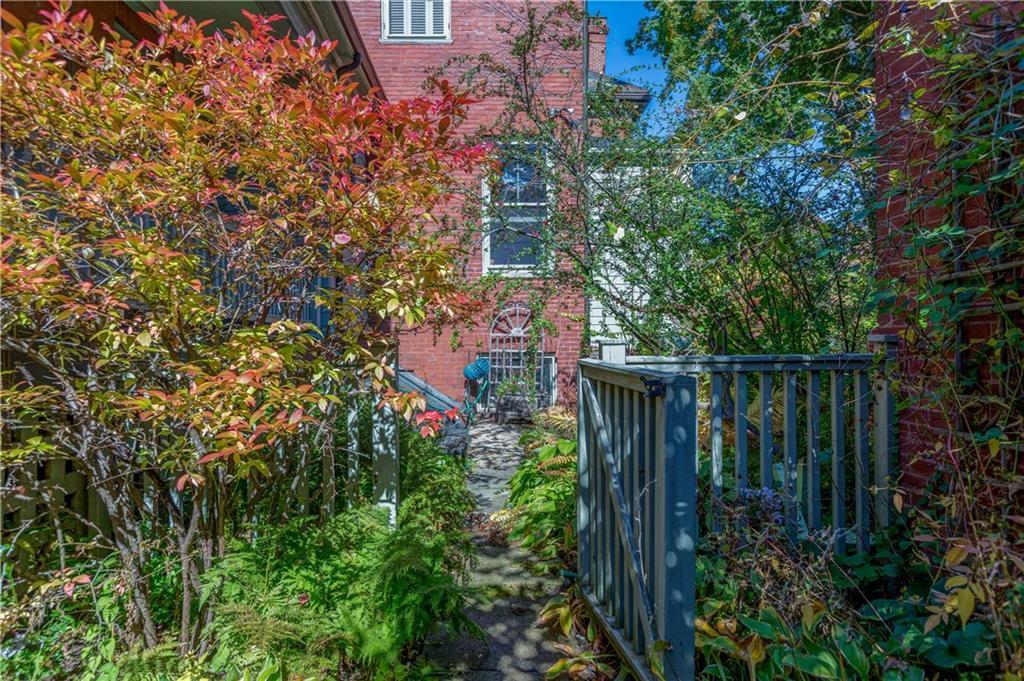147 Vaughan Street