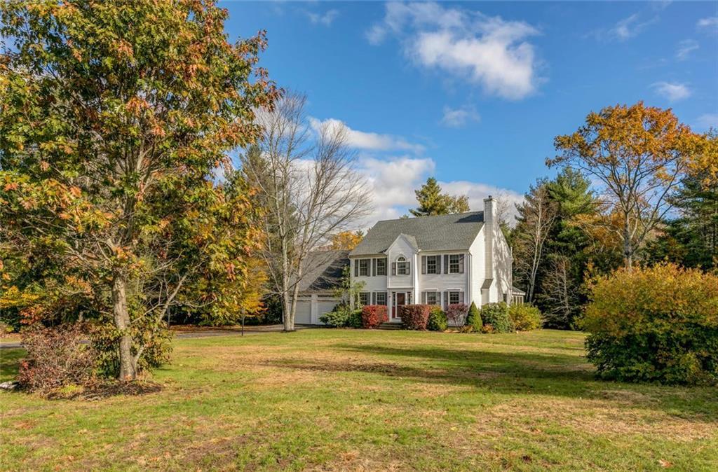 15 Goldenwood Drive