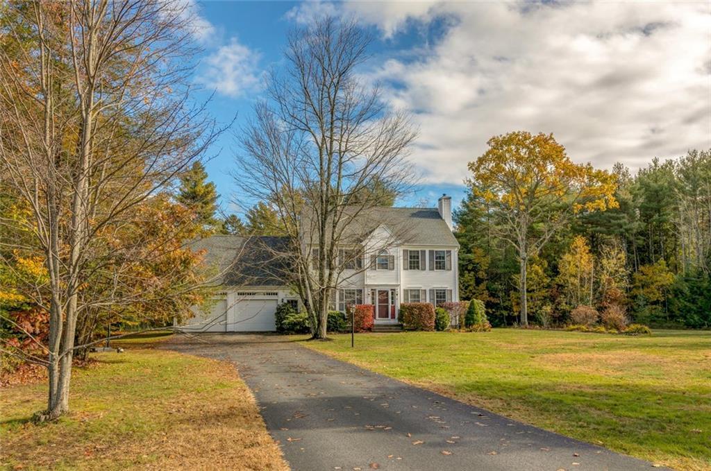 15 Goldenwood Drive