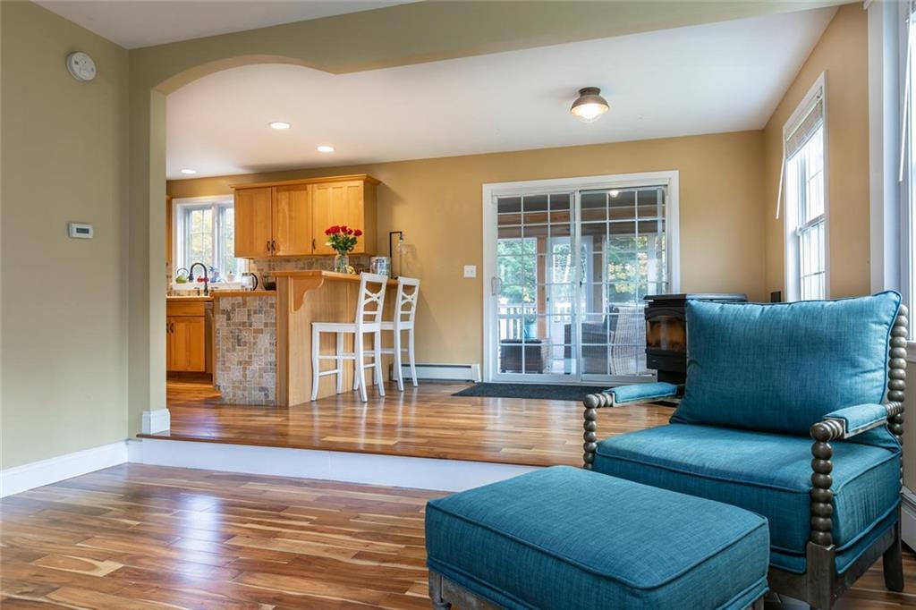 15 Goldenwood Drive