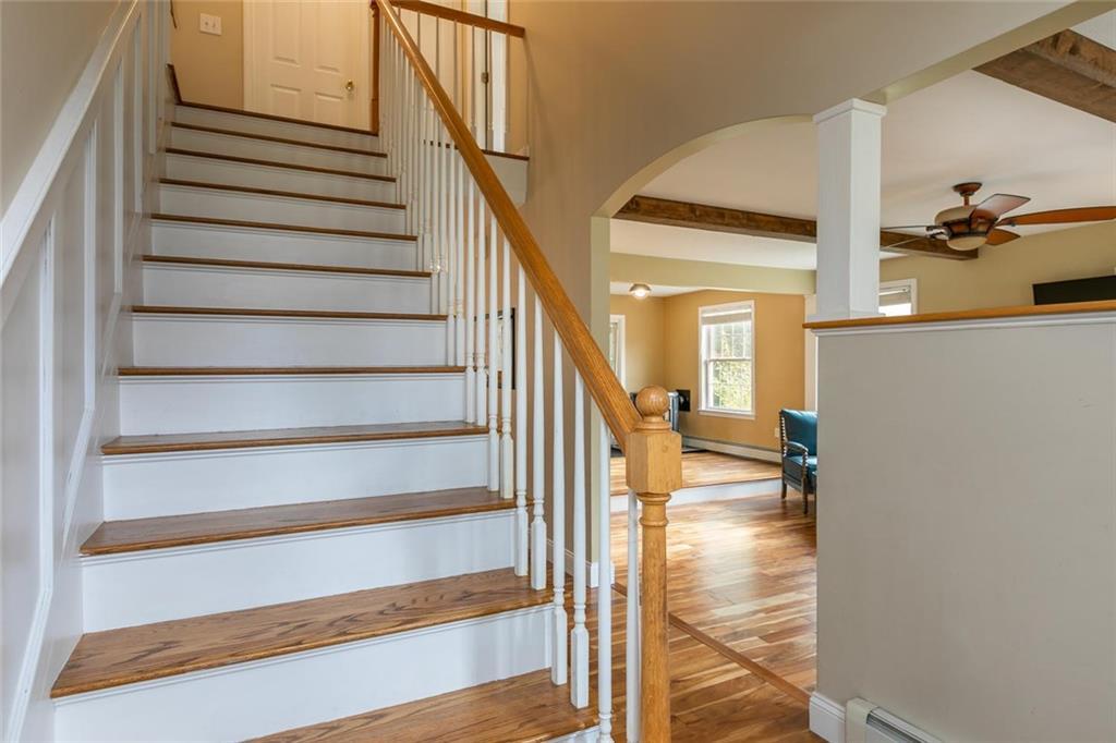 15 Goldenwood Drive