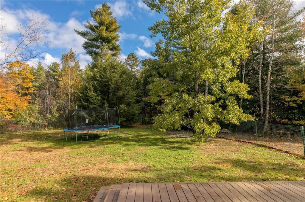 15 Goldenwood Drive