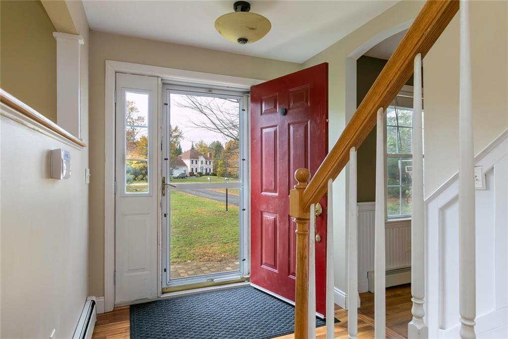 15 Goldenwood Drive