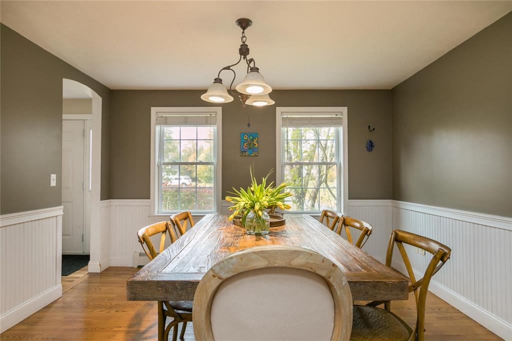 15 Goldenwood Drive