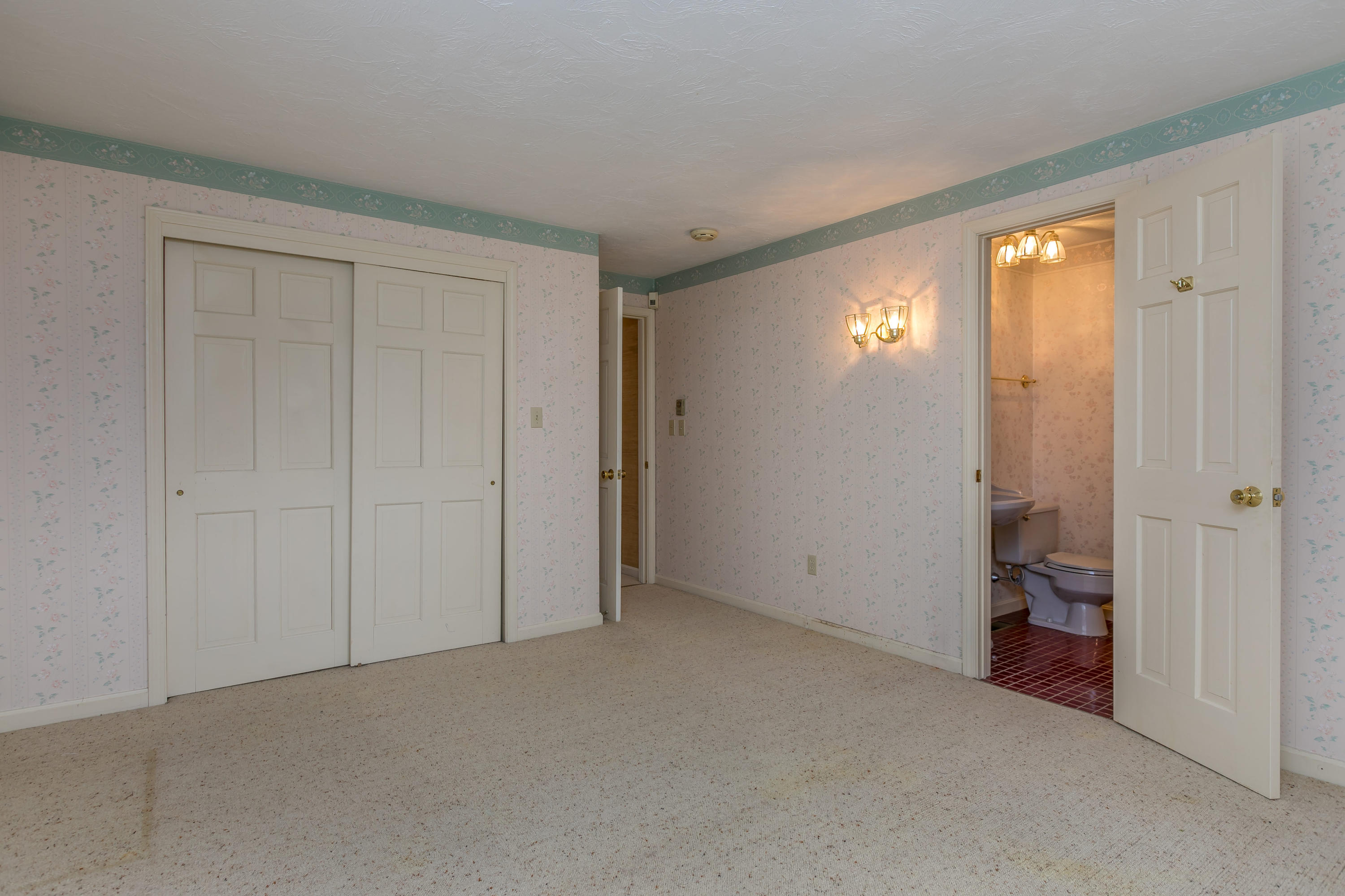 76 Olde Birch Lane