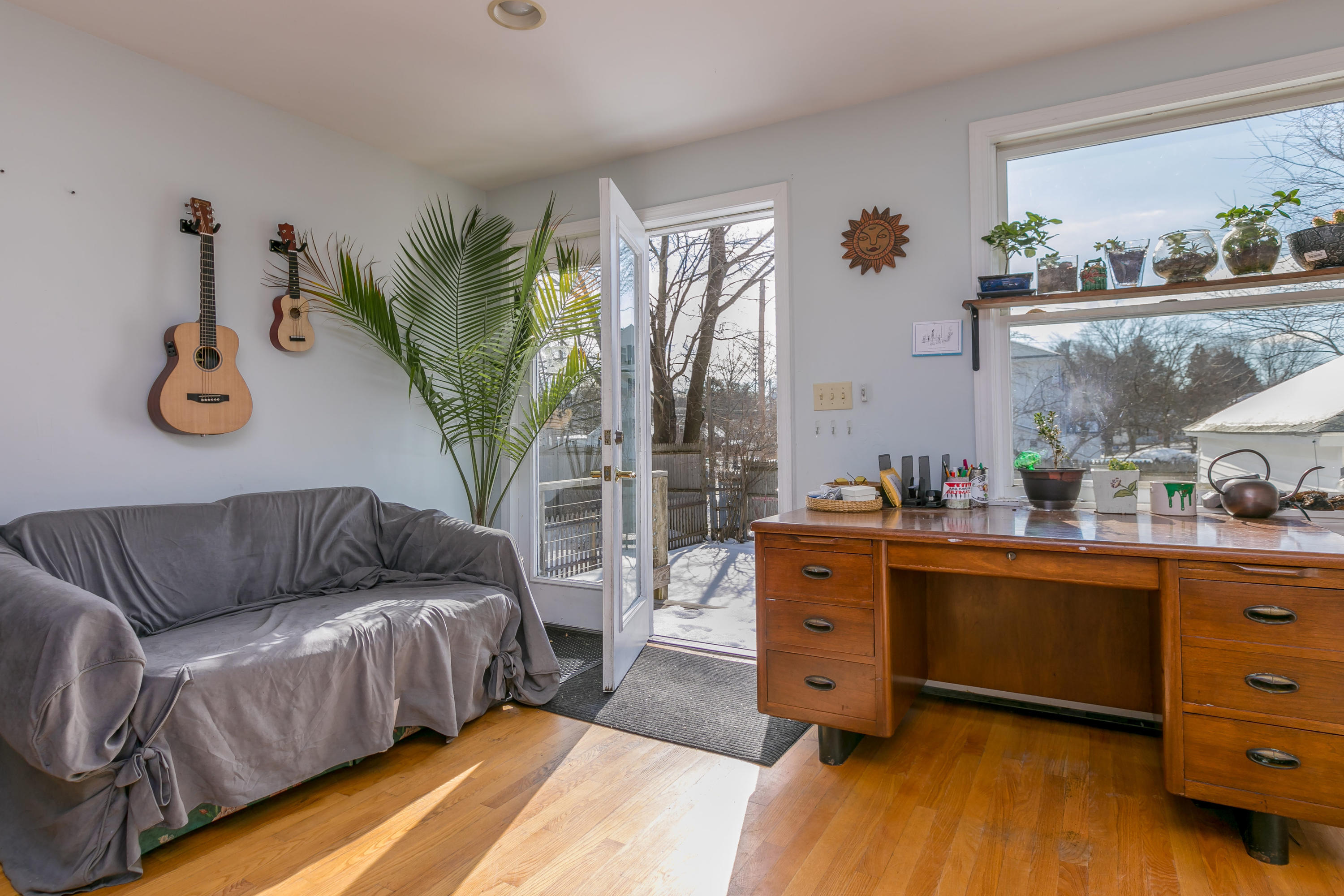 22 Crescent Avenue