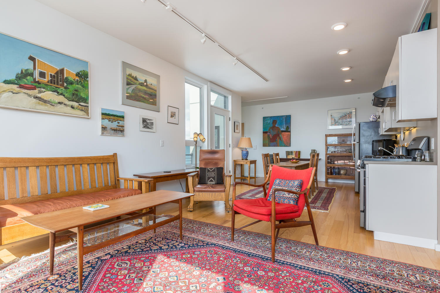 33 Lafayette Street, 5