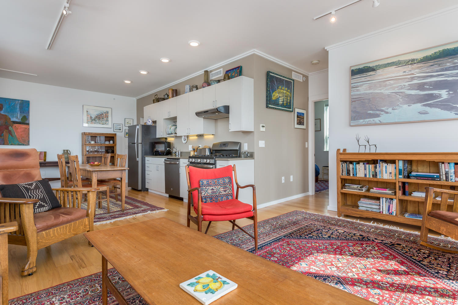 33 Lafayette Street, 5