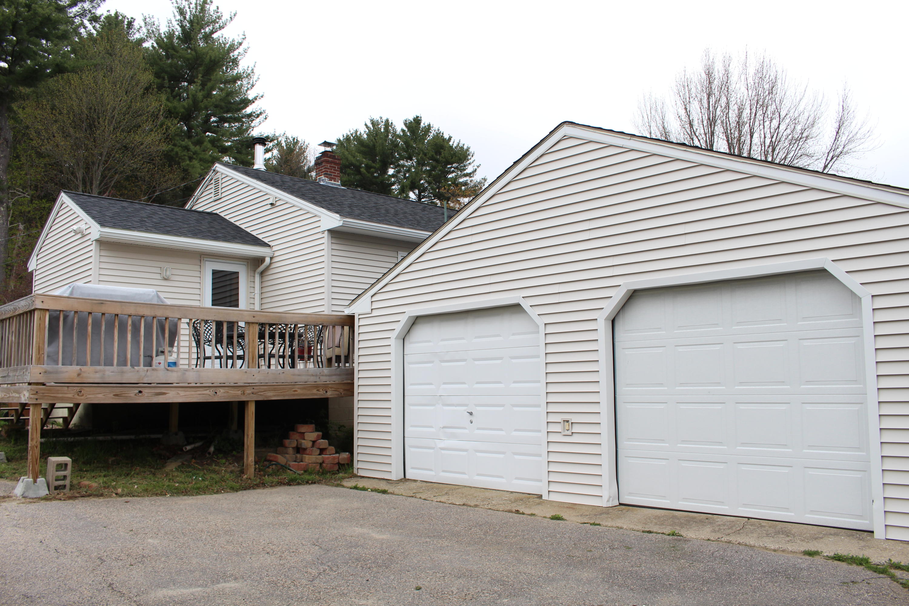 26 Elmwood Drive