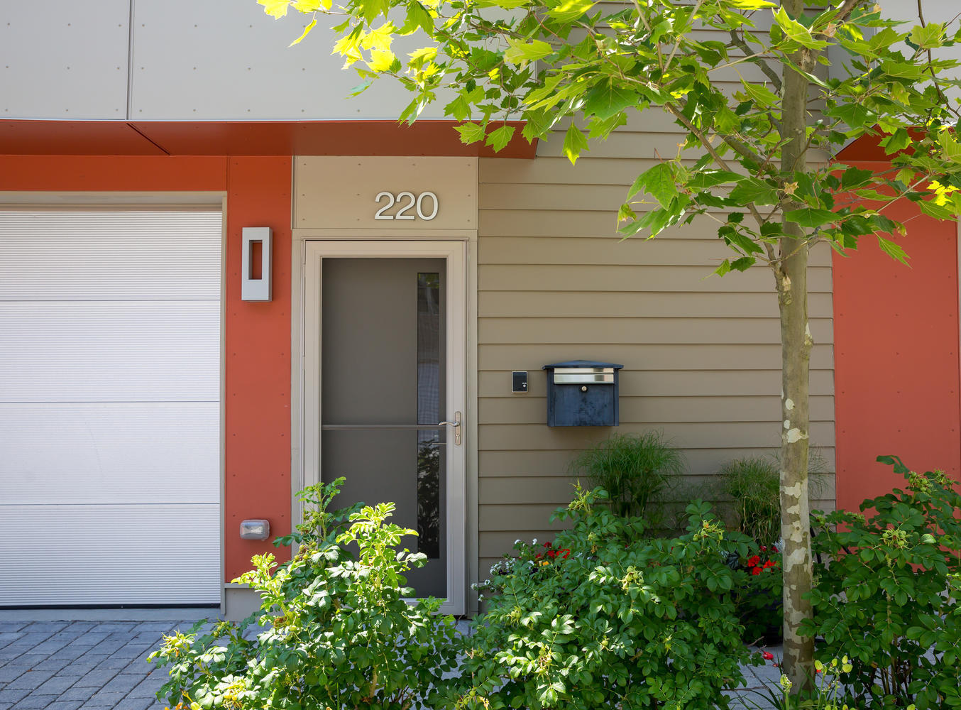 220 Sheridan Street, 26