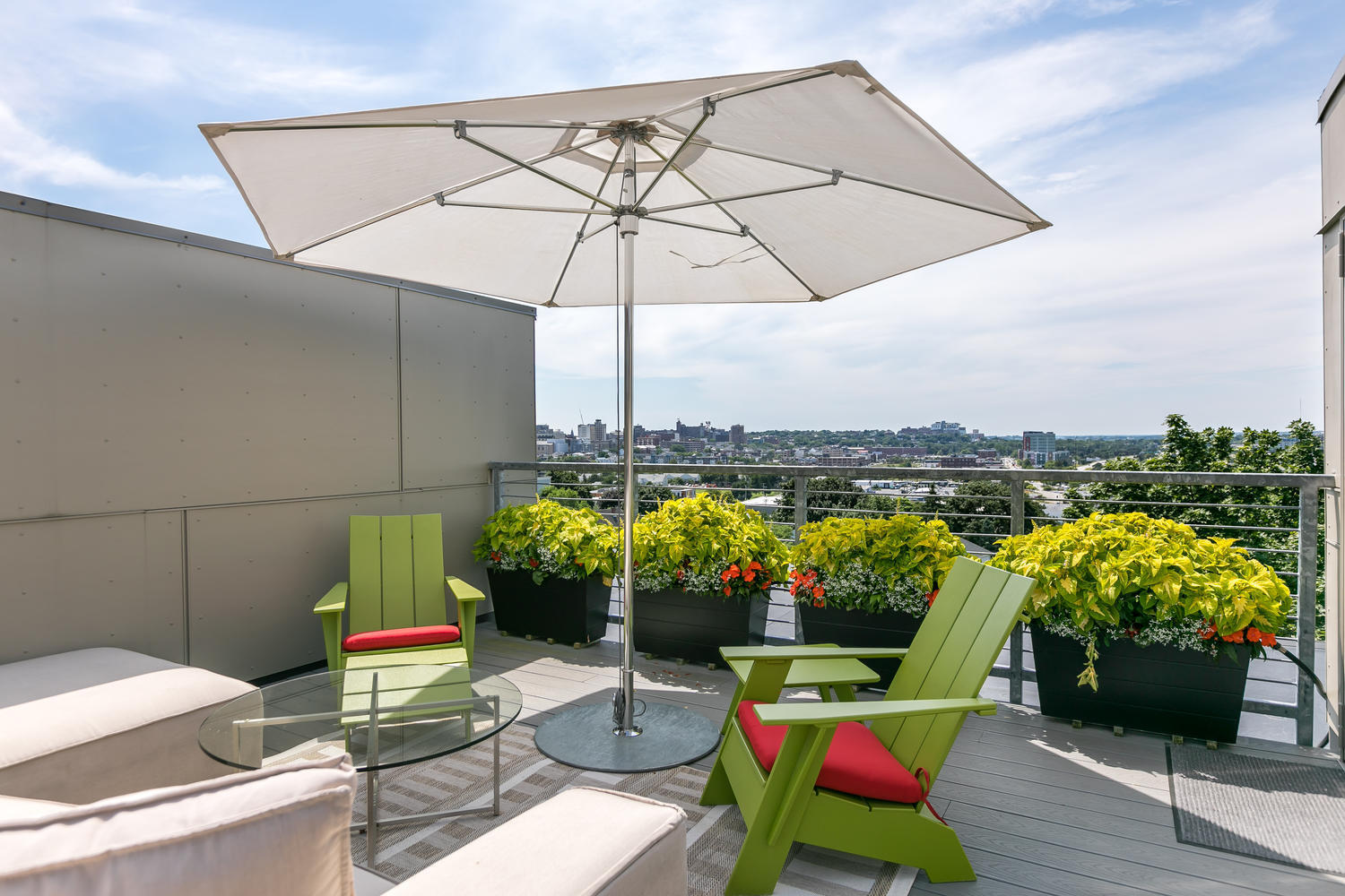 220 Sheridan Street, 26
