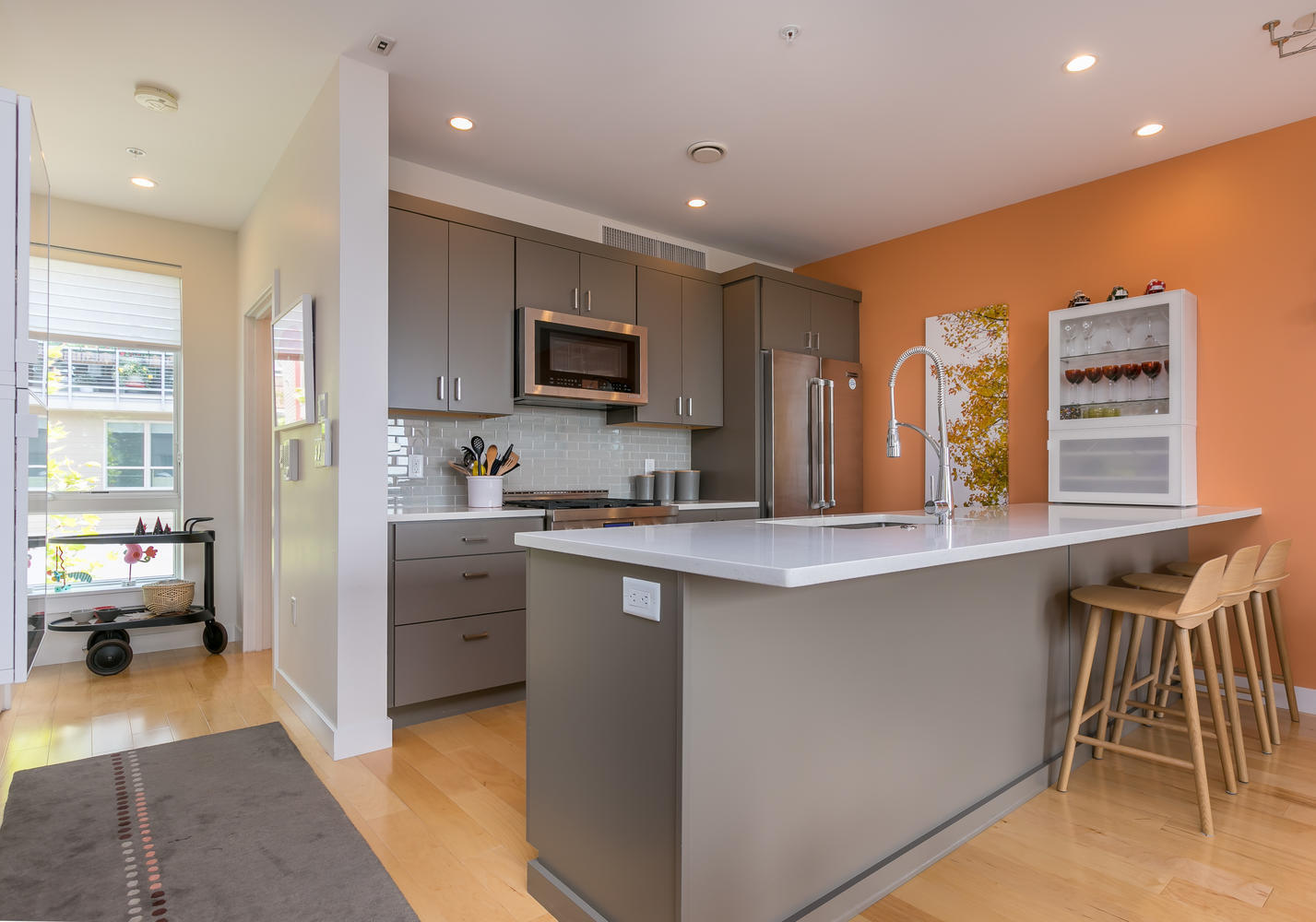220 Sheridan Street, 26