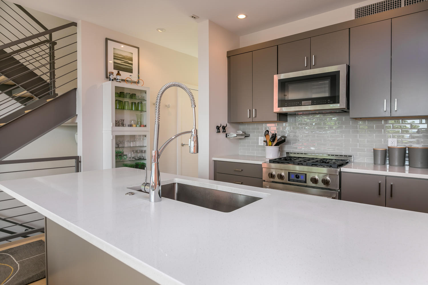 220 Sheridan Street, 26