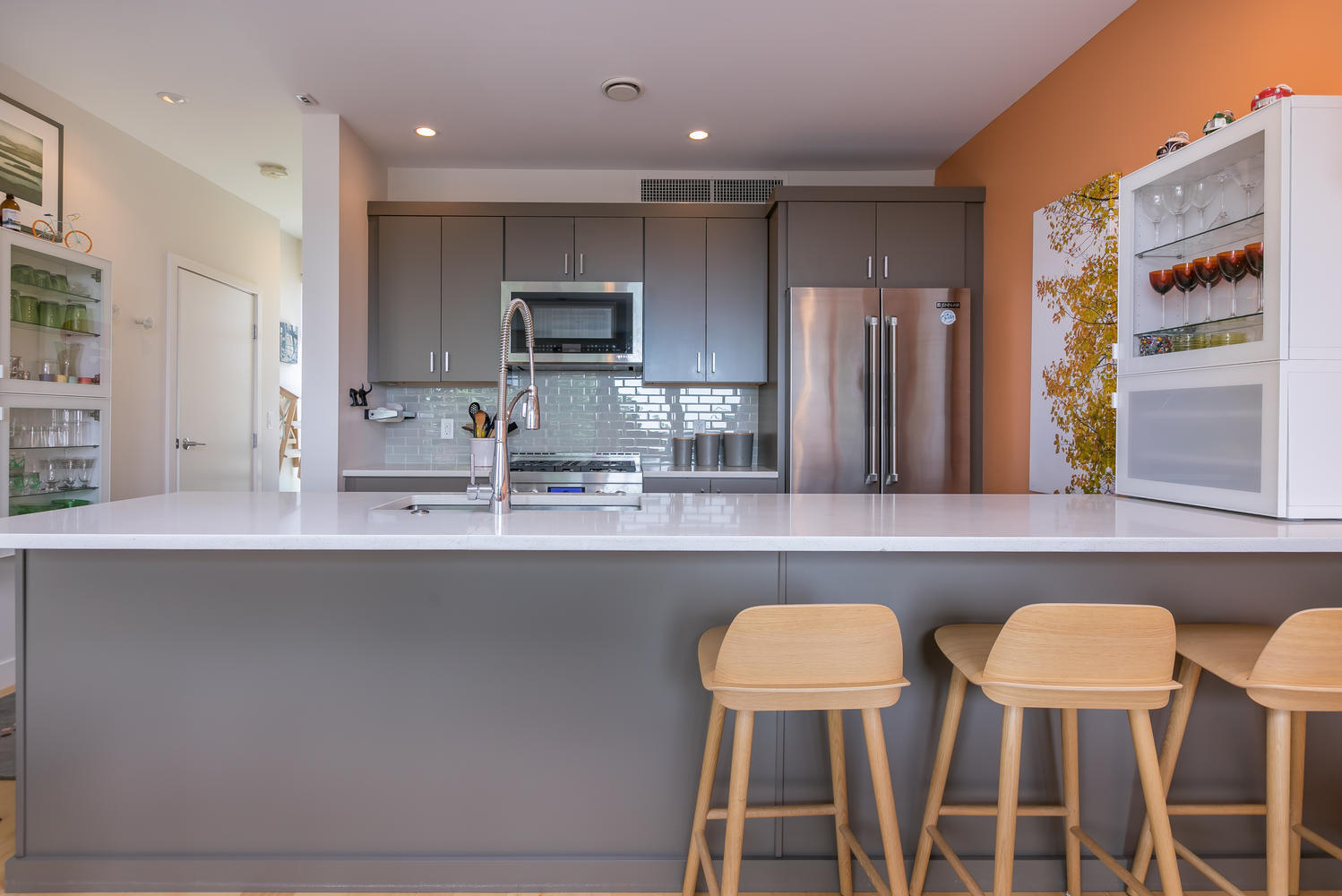 220 Sheridan Street, 26