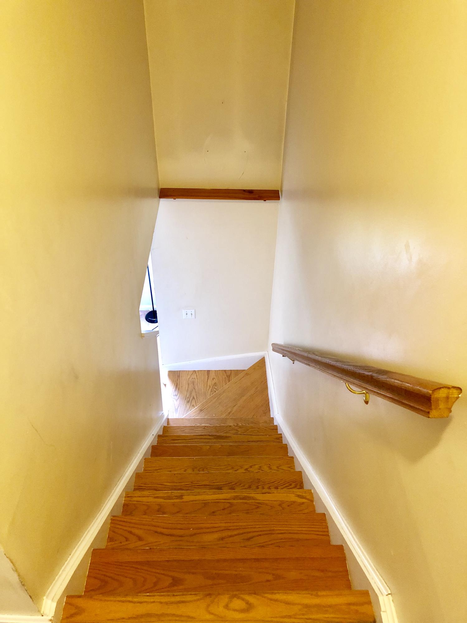 4 Dale Court, 4