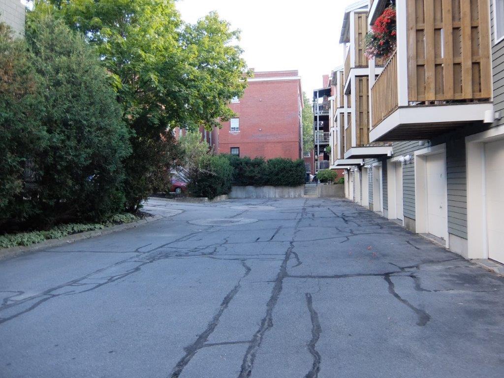 213 Vaughan Street, 4