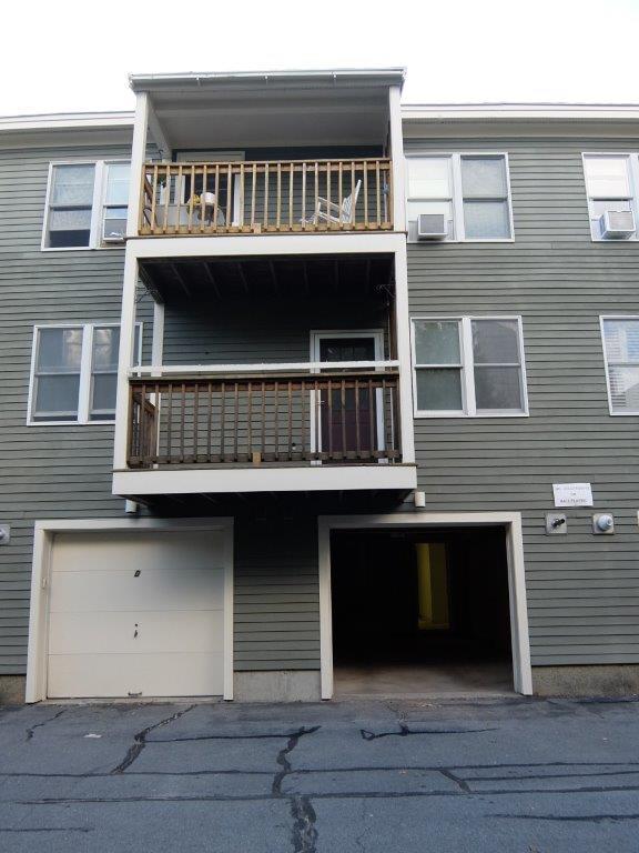 213 Vaughan Street, 4