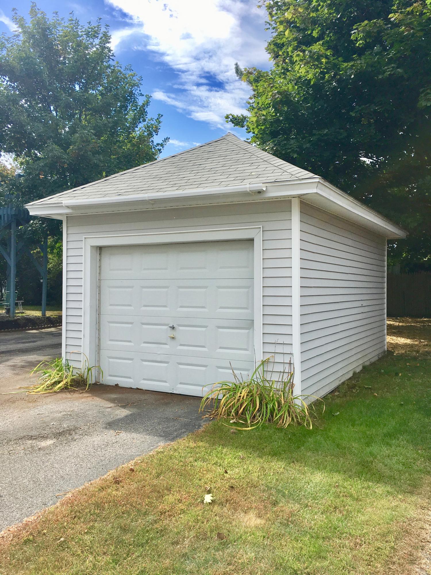 565 Main Street