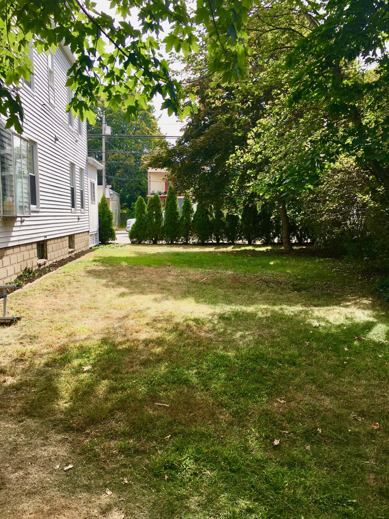 565 Main Street
