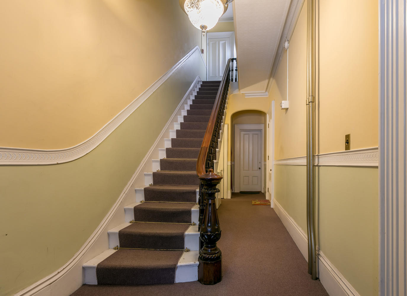 27 Deering Street, 3