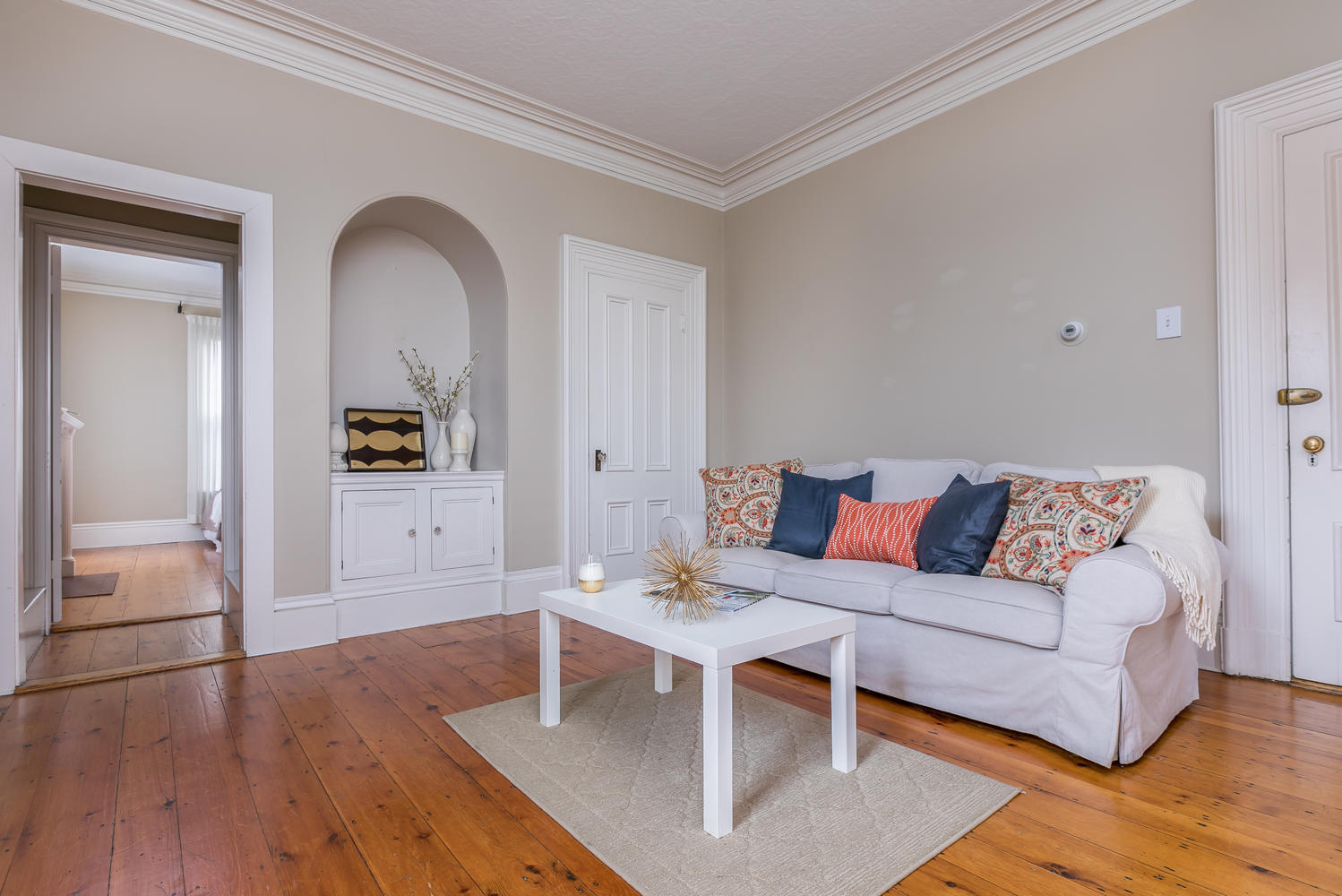 27 Deering Street, 3