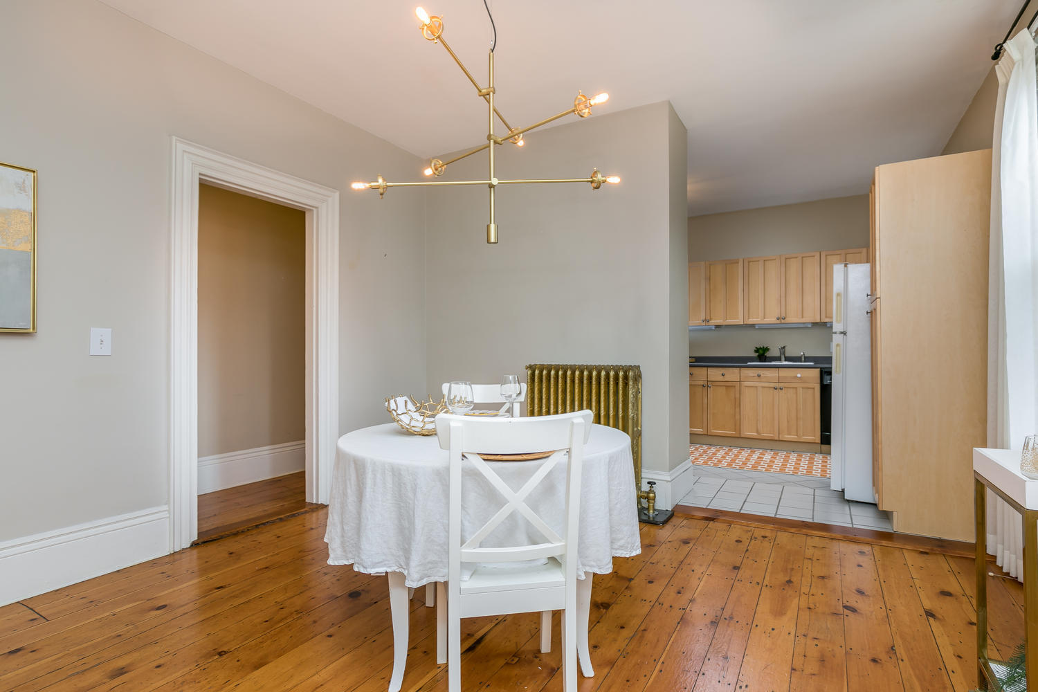 27 Deering Street, 3