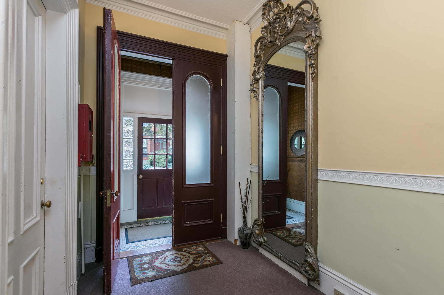 27 Deering Street, 3
