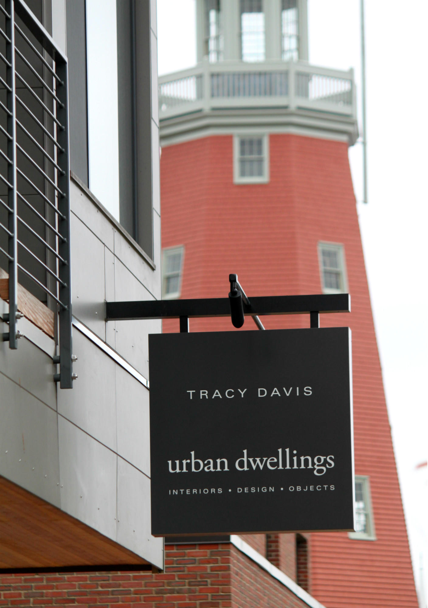 25 Monument Street, 3