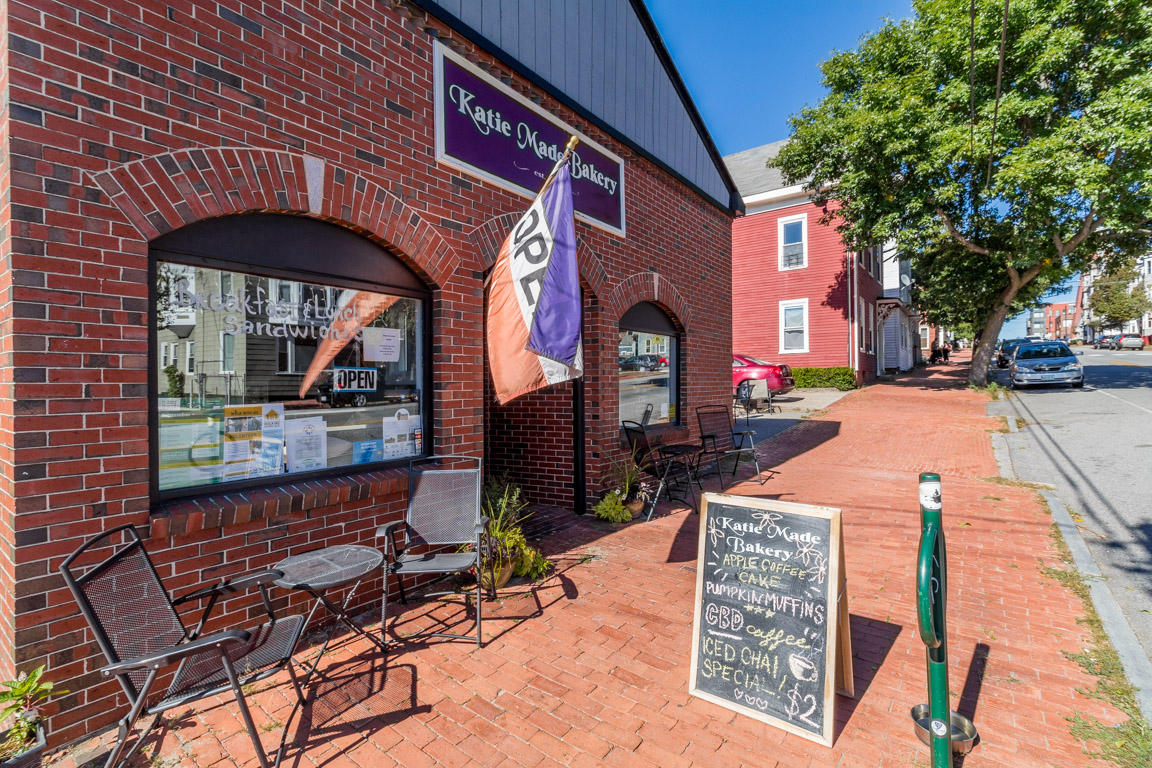 25 Monument Street, 3