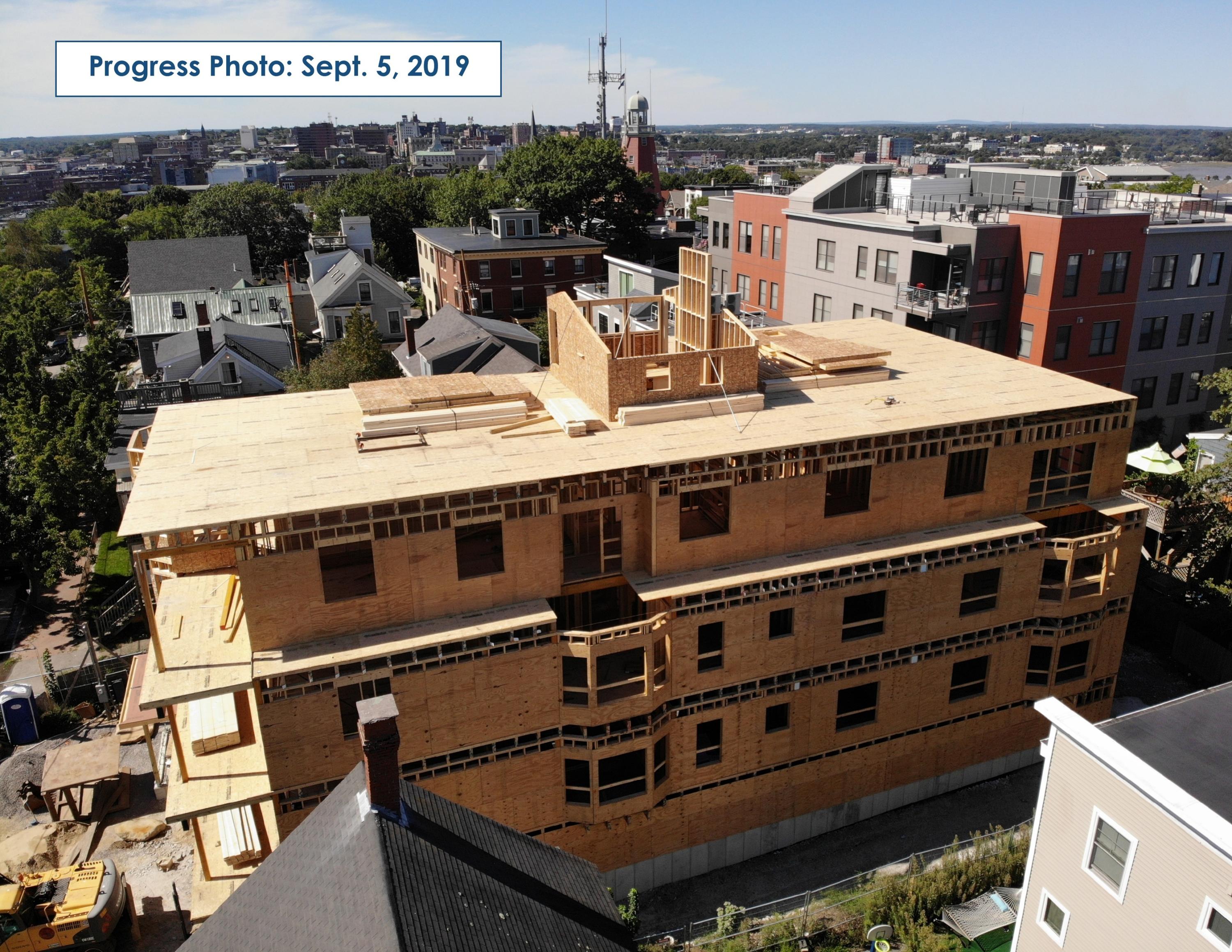 25 Monument Street, 3