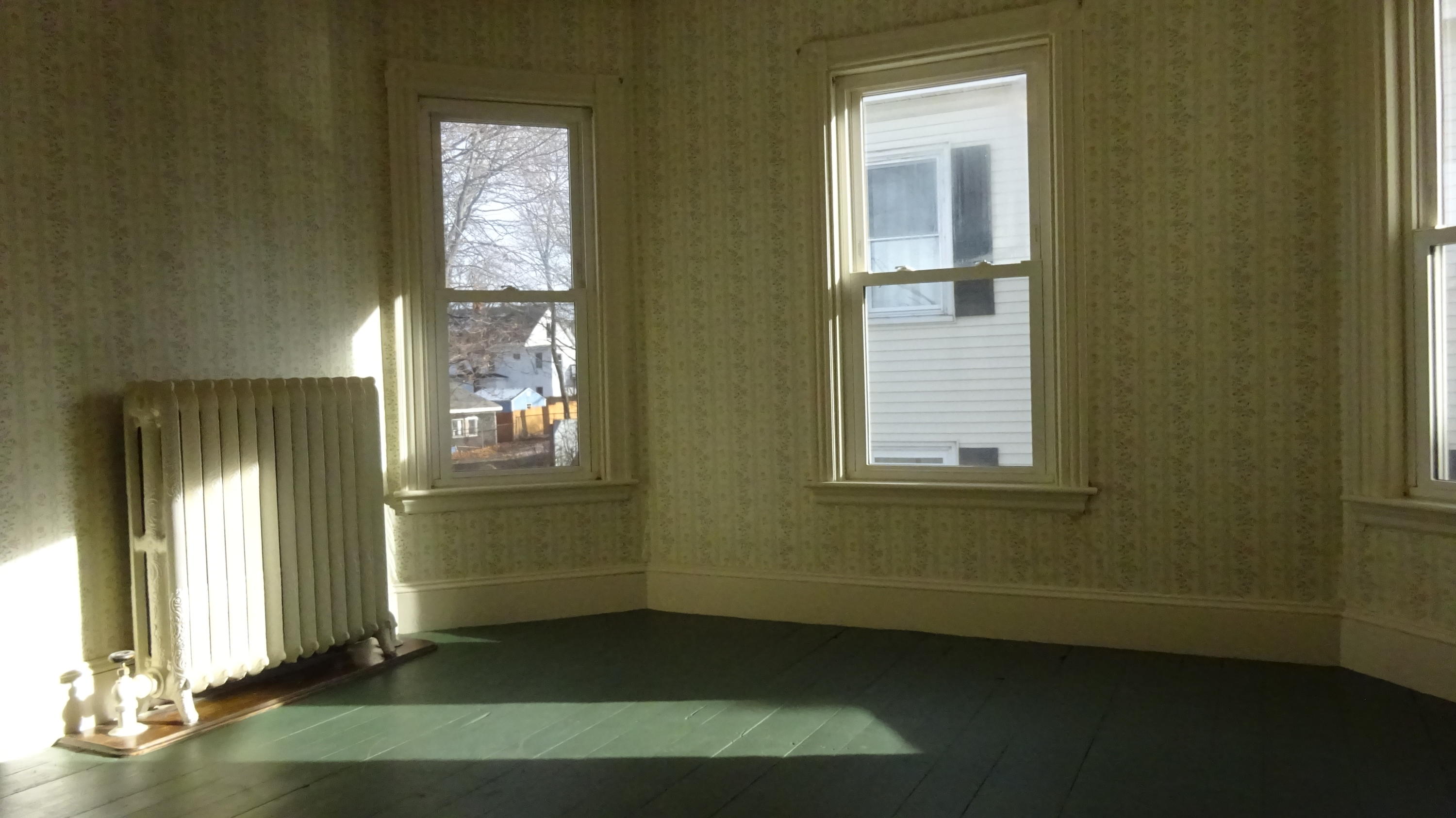93 Rackleff Street