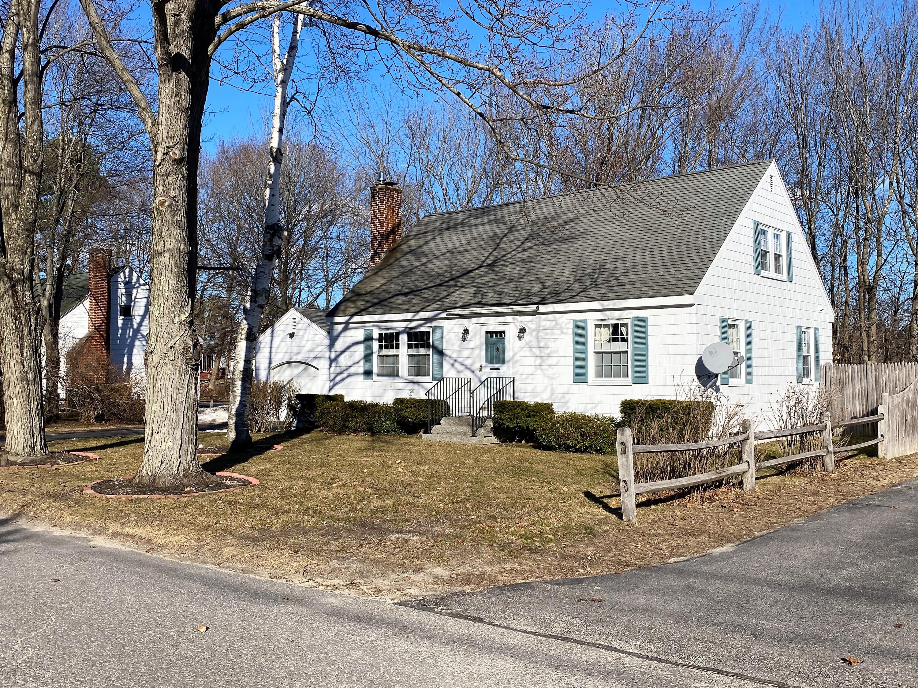 24 Oakland Avenue