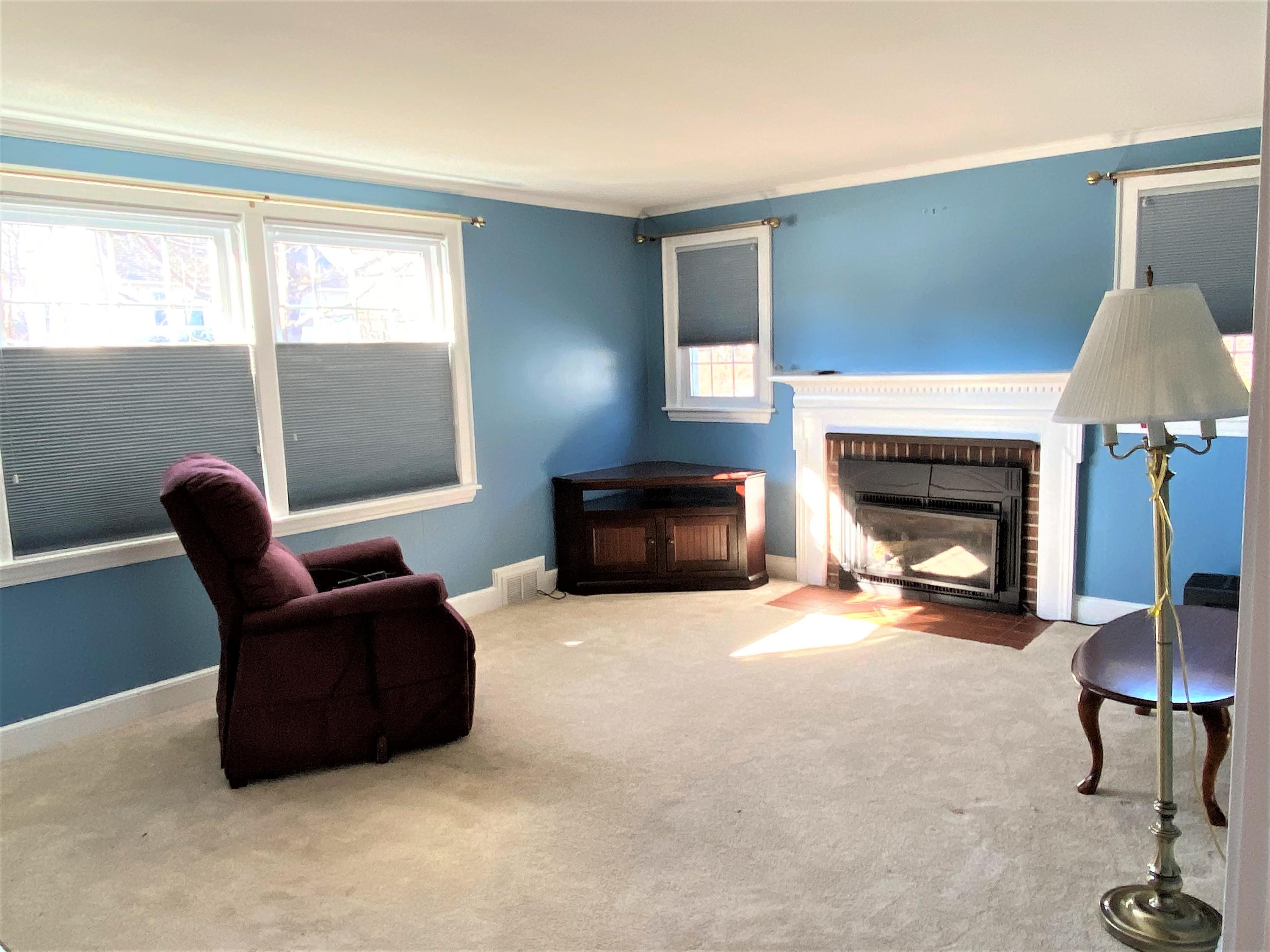 24 Oakland Avenue