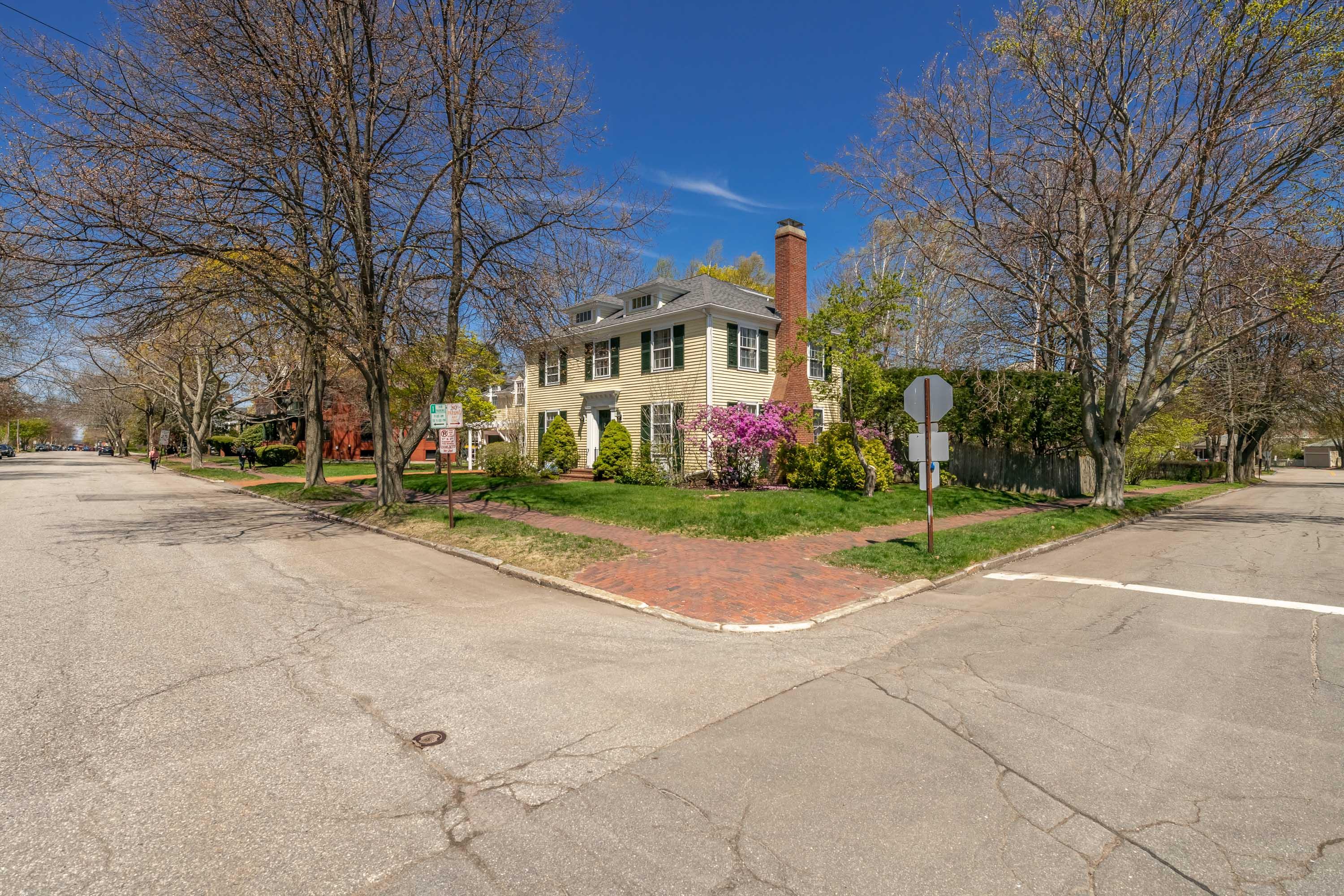 83 Vaughan Street