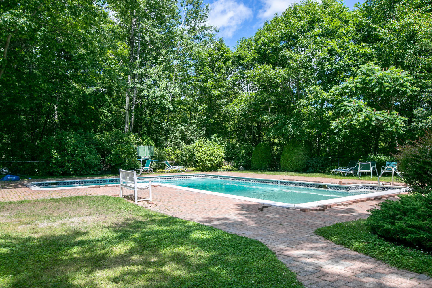 27 Wildwood Drive, 27
