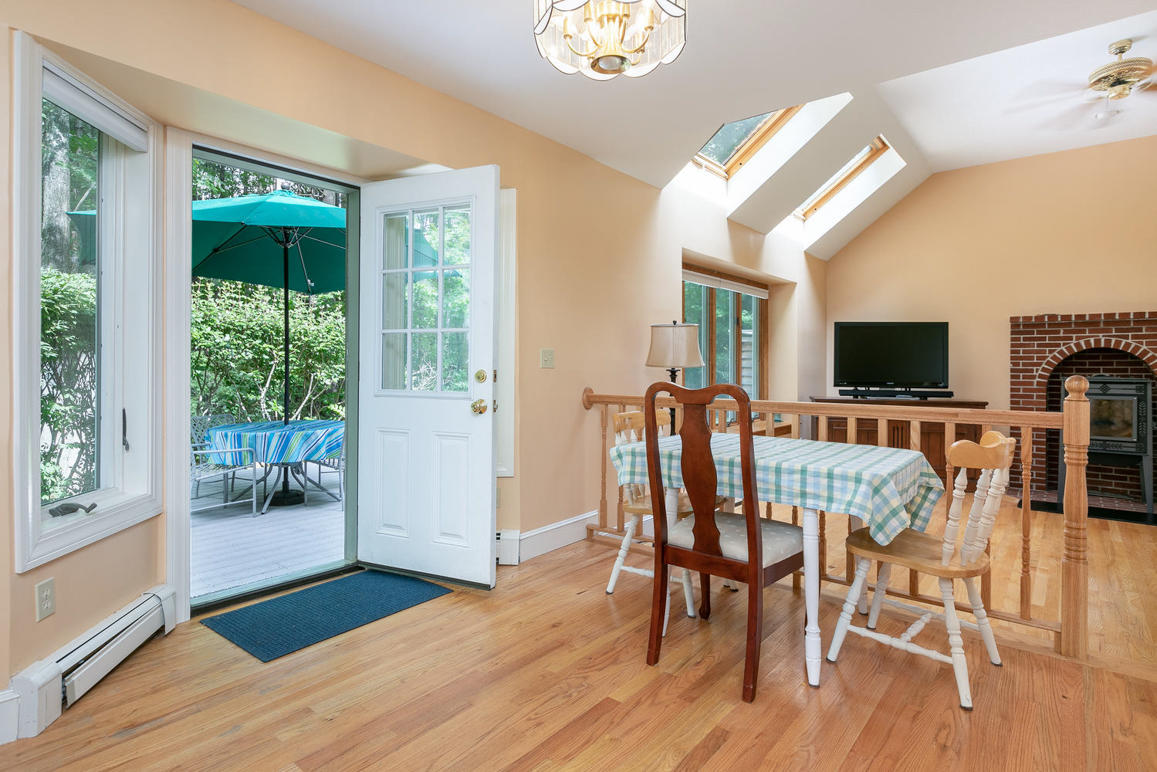 17 Schooner Road