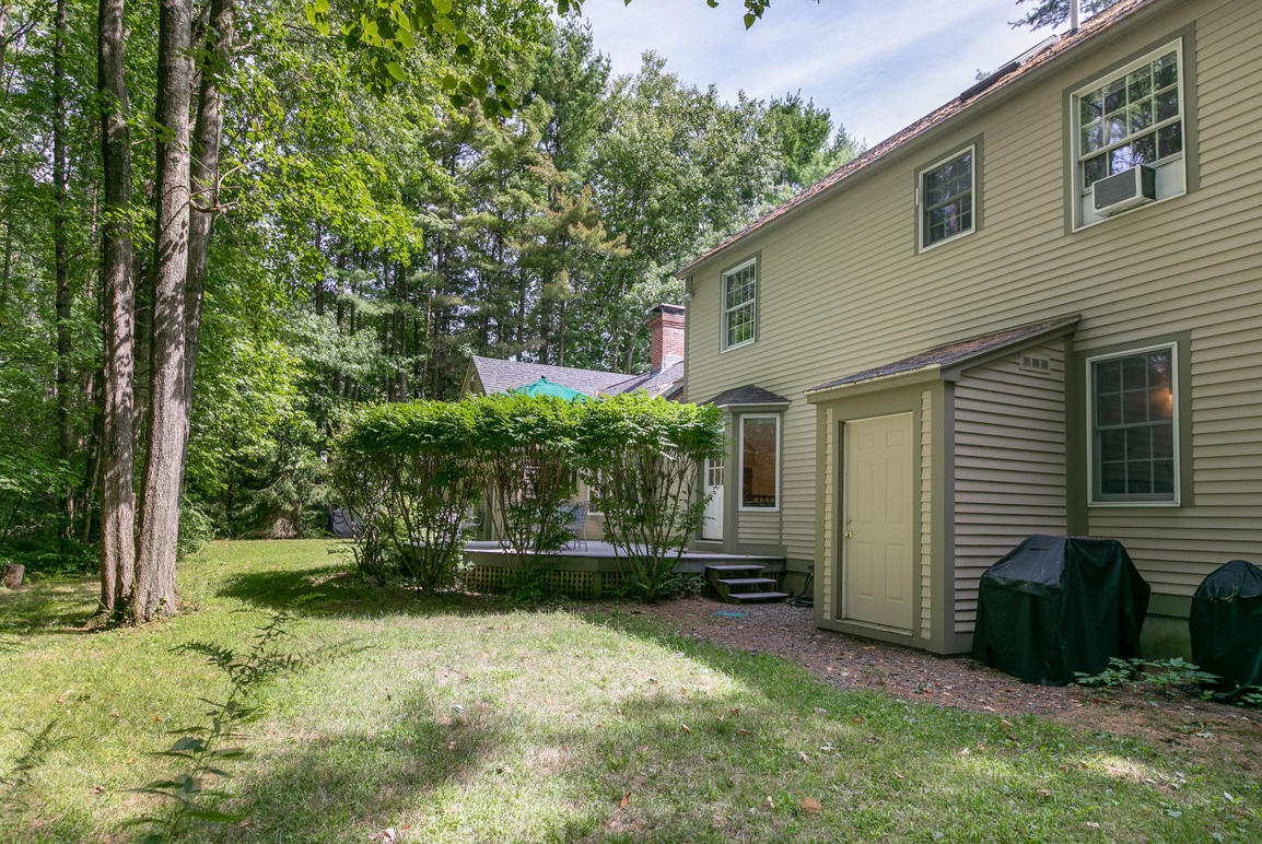 17 Schooner Road