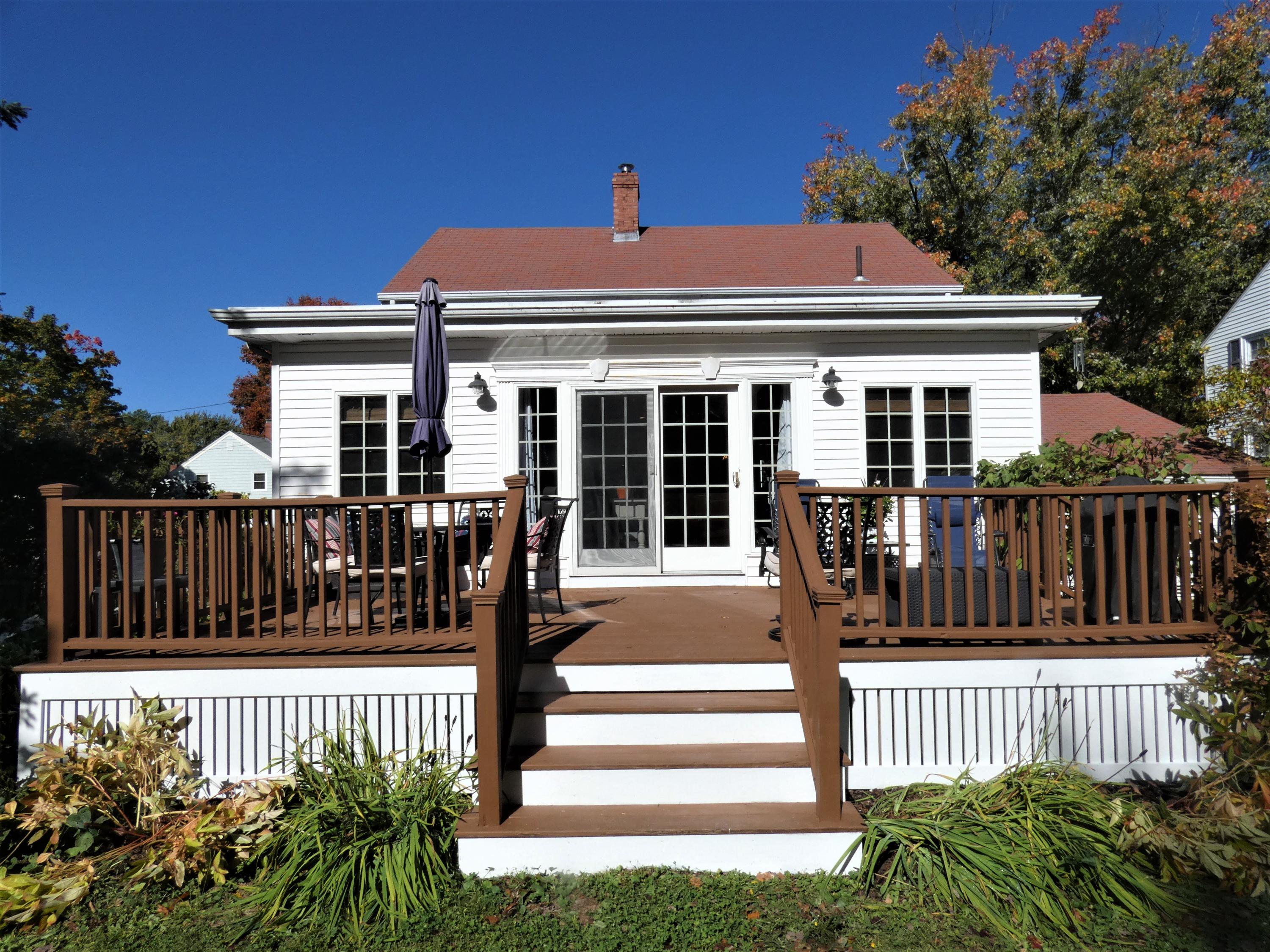 76 Sprague Street